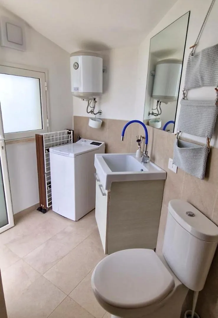 Casa Cambria Villa Fontane Bianche 0*,